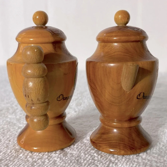 Vintage Wooden Teapot Oregon Caves Salt & Pepper Shakers - Picture 5 of 8
